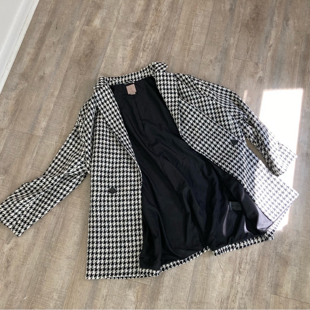 H&M Checkered Coat - Picture 2 of 11